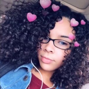 Meet your Posher, Jasmine